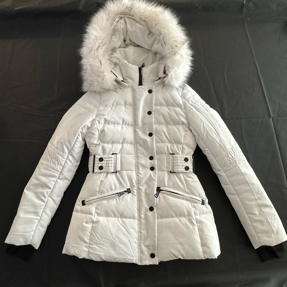 Women's White Fur-Trimmed Winter Jacket in size Small